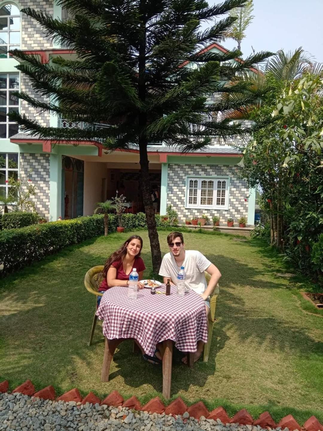 Hotel Village Inn Pokhara Dış mekan fotoğraf
