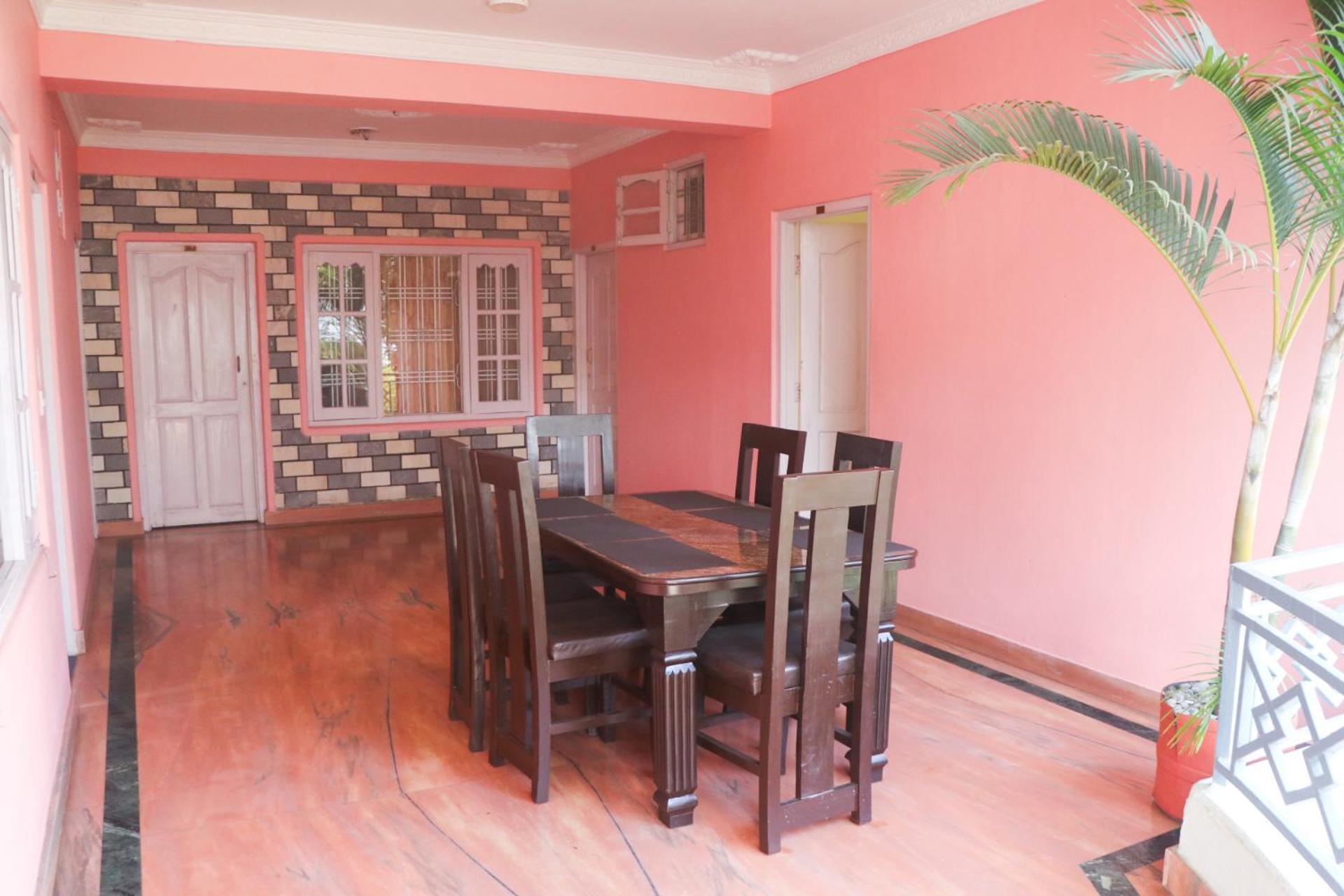 Hotel Village Inn Pokhara Dış mekan fotoğraf