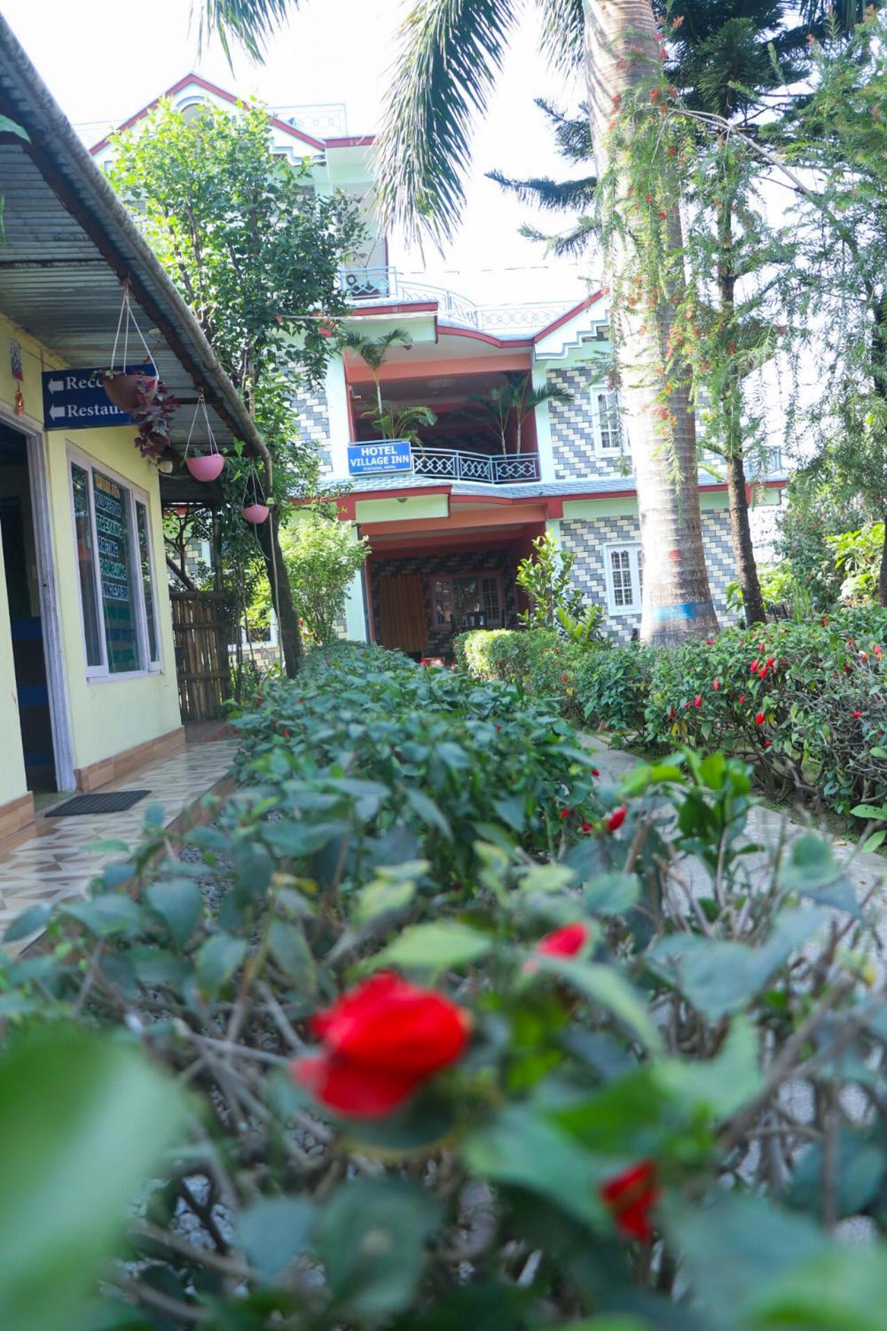 Hotel Village Inn Pokhara Dış mekan fotoğraf