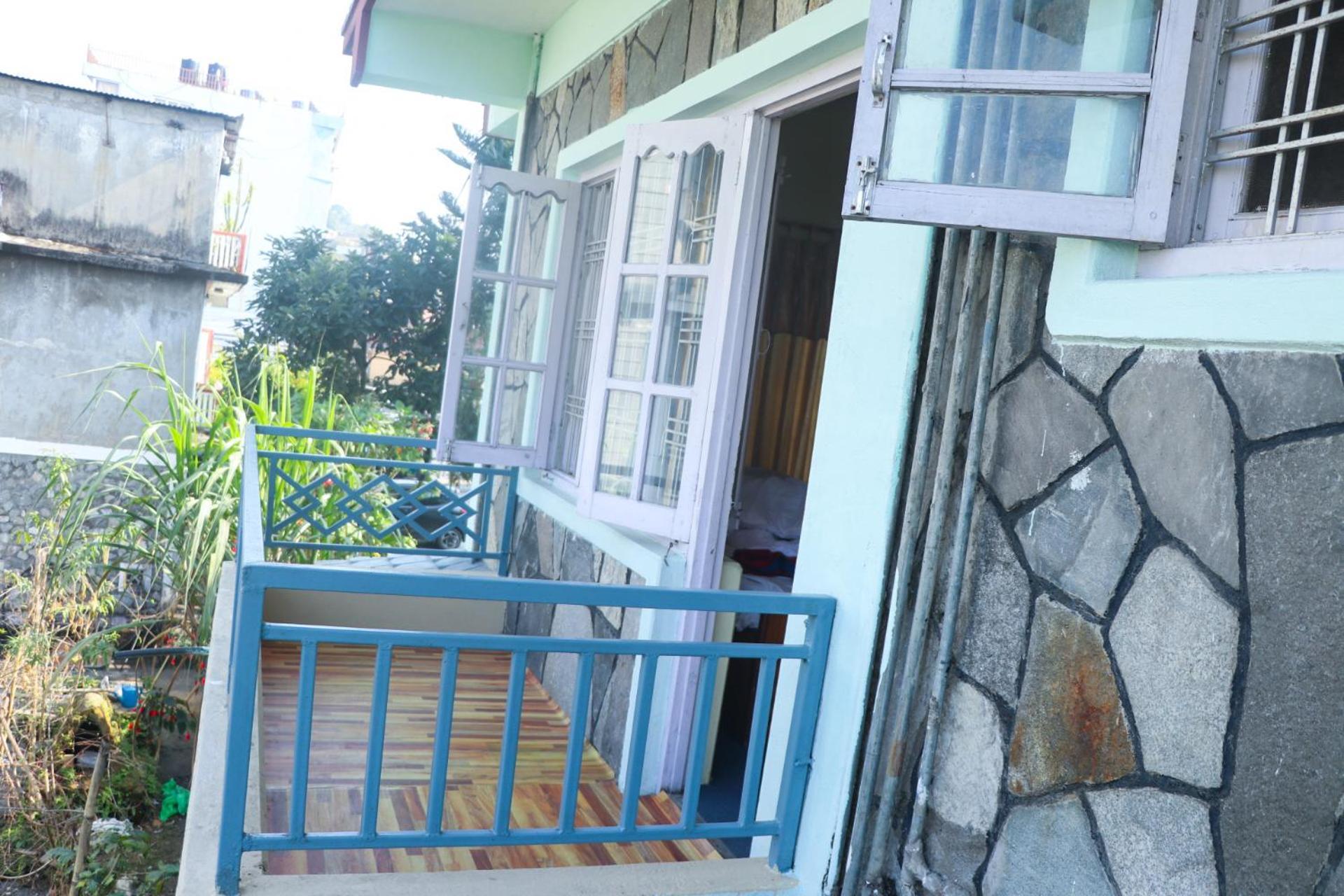 Hotel Village Inn Pokhara Dış mekan fotoğraf