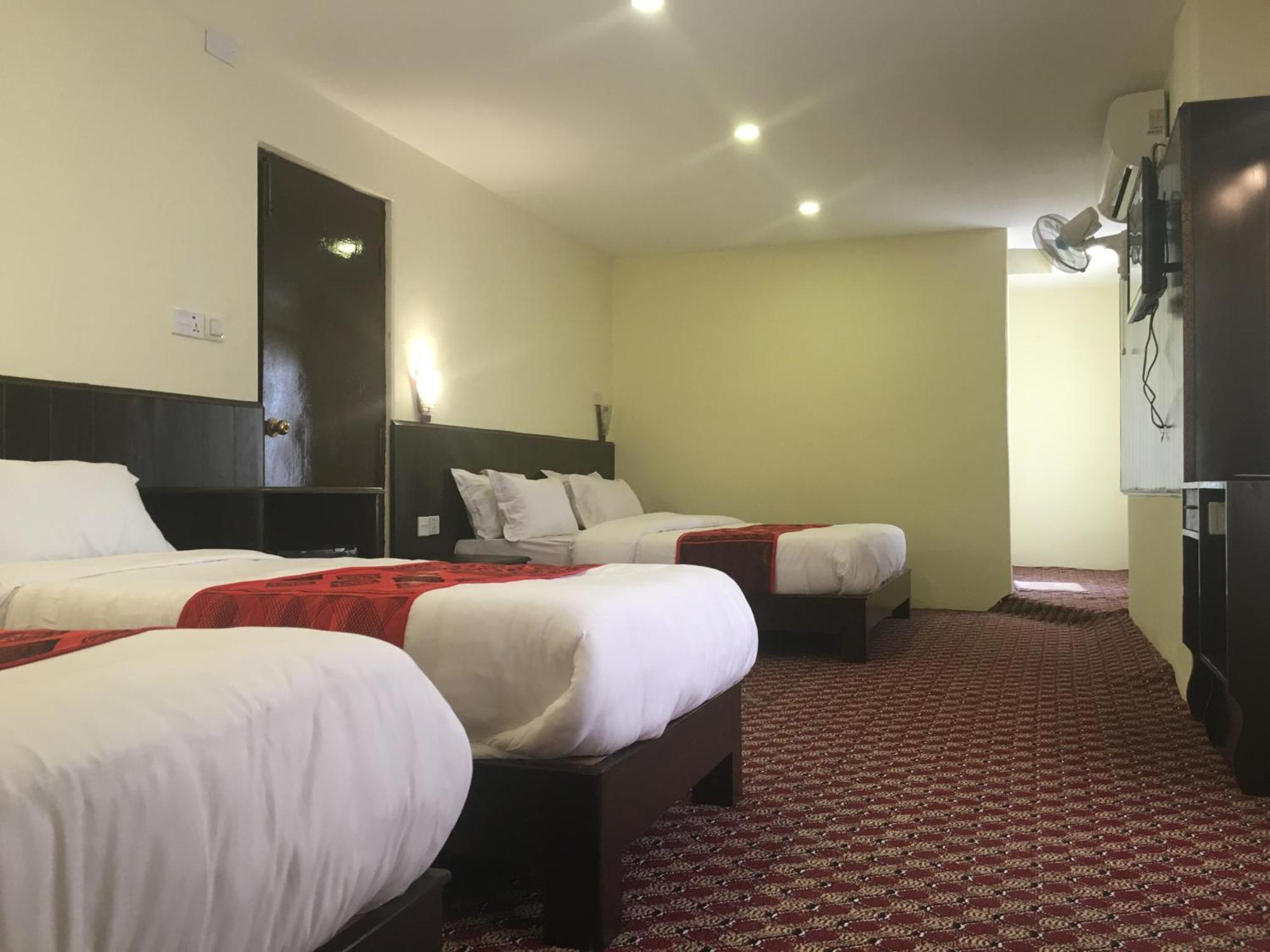 Hotel Village Inn Pokhara Dış mekan fotoğraf