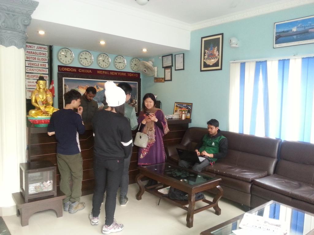 Hotel Village Inn Pokhara Dış mekan fotoğraf